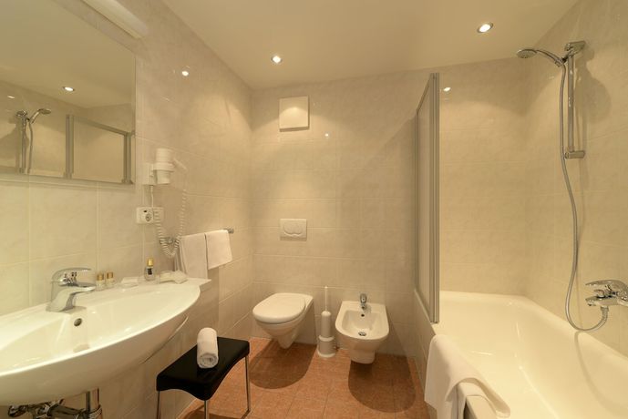 Imagen de la habitación del Hotel Jarolim, Bressanone . Foto 17