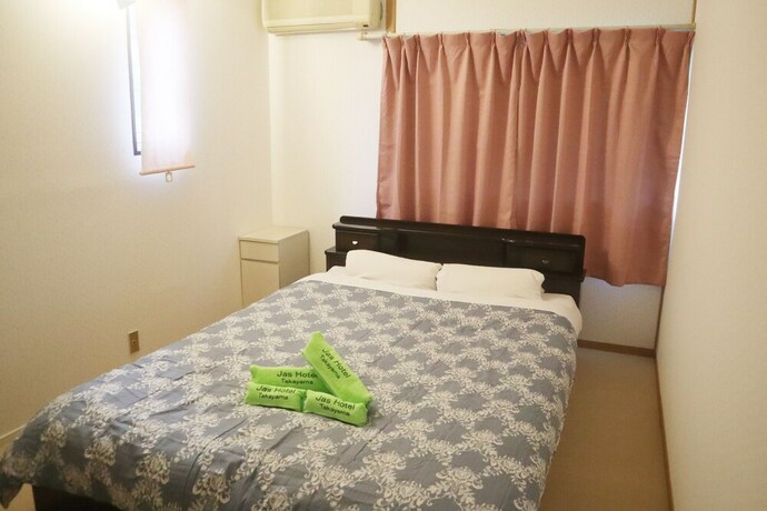 Imagen de la habitación del Hotel Jas Takayama. Foto 28