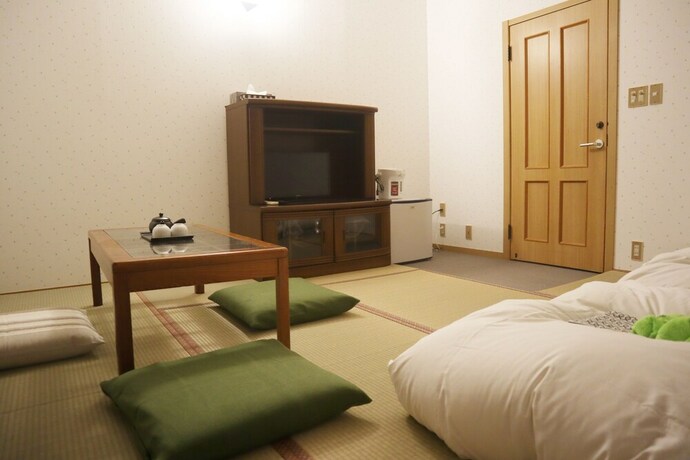 Imagen de la habitación del Hotel Jas Takayama. Foto 34