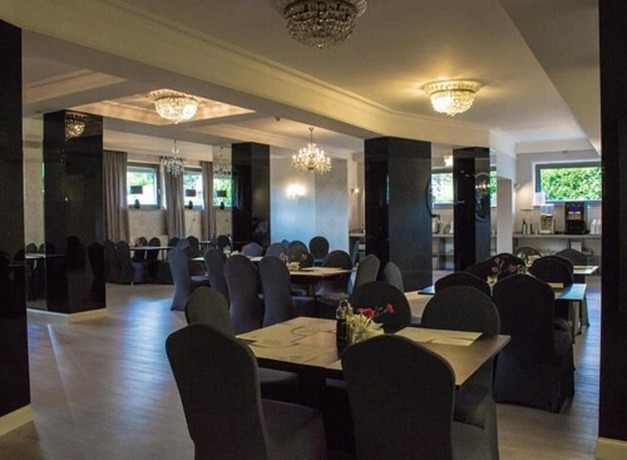 Imagen del bar/restaurante del Hotel Jasek Premium Wrocław. Foto 7