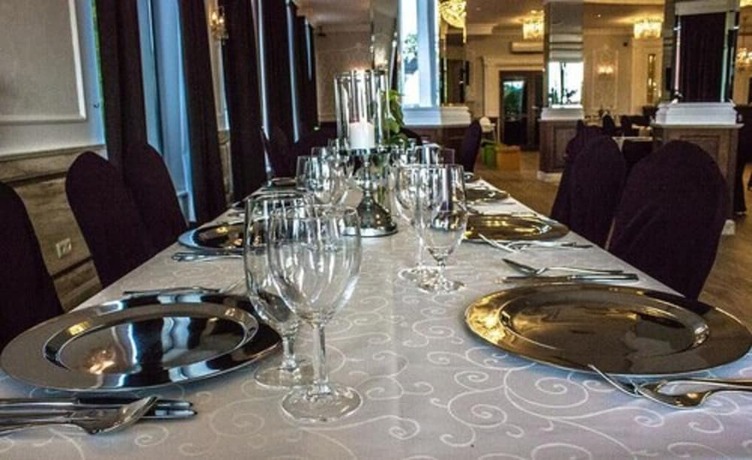 Imagen del bar/restaurante del Hotel Jasek Premium Wrocław. Foto 9