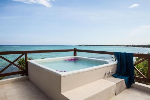 Imagen de la habitación del Hotel Jashita. Foto 8