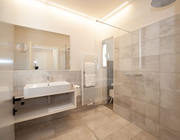 Imagen de la habitación del Hotel Jasmin, Merano. Foto 6