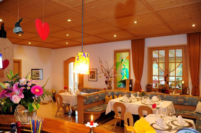Imagen del bar/restaurante del Hotel Jasmin, Merano. Foto 3