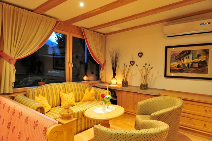 Imagen de los interiores del Hotel Jasmin, Merano. Foto 17