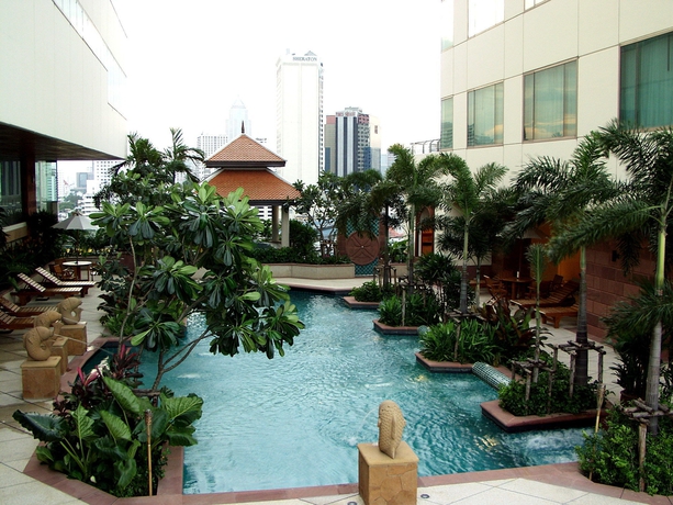 Imagen de la piscina del Hotel Jasmine City. Foto 13