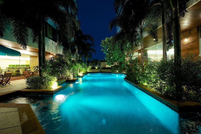 Imagen de la piscina del Hotel Jasmine City. Foto 15