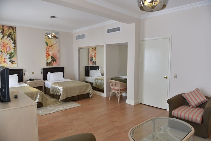 Imagen de la habitación del Hotel Jasmine Court. Foto 8