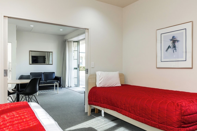 Imagen de la habitación del Hotel Jasmine Court Motel. Foto 16