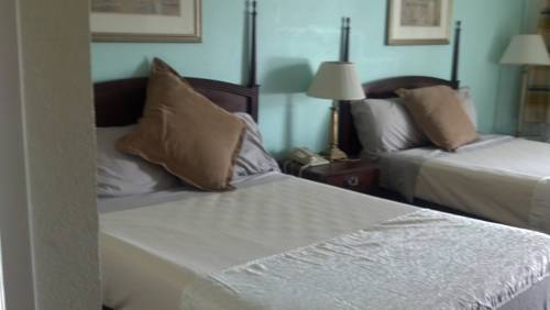 Imagen de la habitación del Hotel Jasmine Garden Inn. Foto 2