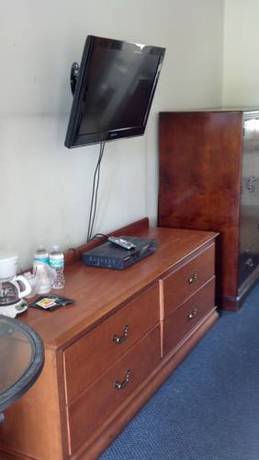 Imagen de la habitación del Hotel Jasmine Garden Inn. Foto 15