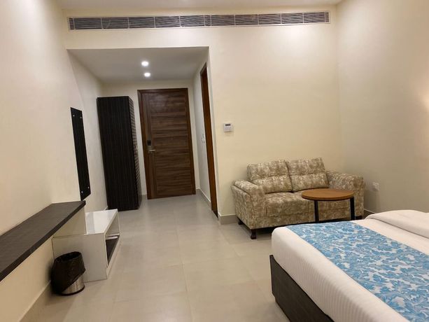 Imagen de la habitación del Hotel Jasmine Grand. Foto 6