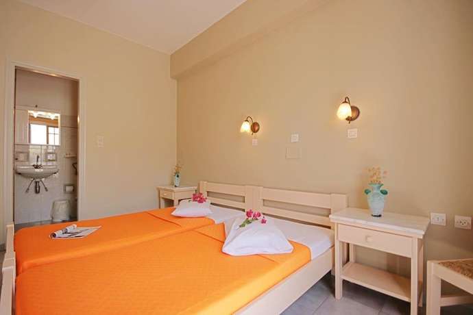Imagen de la habitación del Hotel Jasmine, Paros Ciudad. Foto 14
