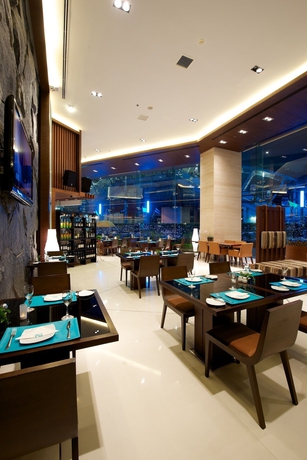 Imagen del bar/restaurante del Hotel Jasmine Resort Bangkok BTS Phrakhanong. Foto 4