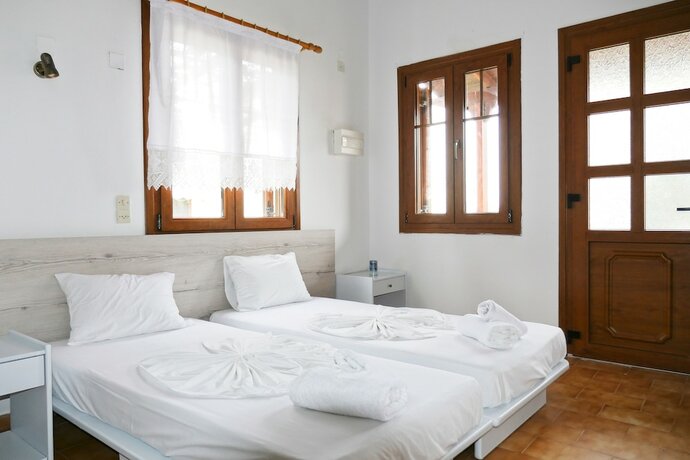 Imagen general del Hotel Jasmine apartments, Samos. Foto 6