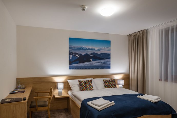 Imagen de la habitación del Hotel Jasn&aacute;. Foto 6