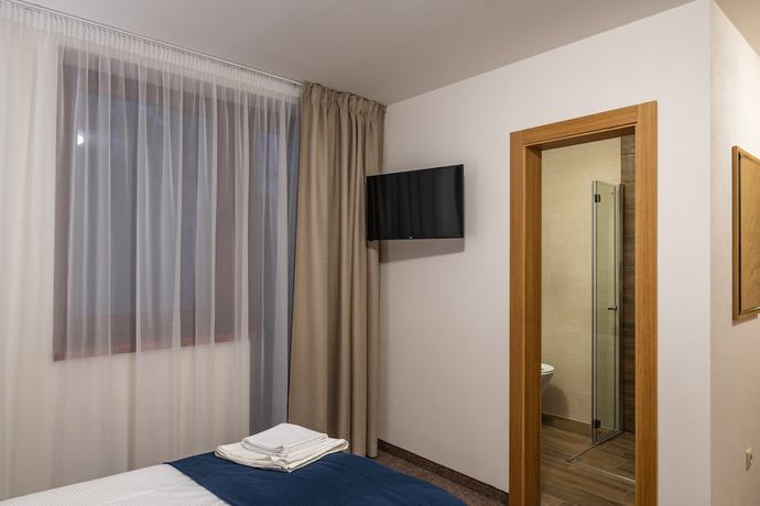 Imagen de la habitación del Hotel Jasn&aacute;. Foto 8