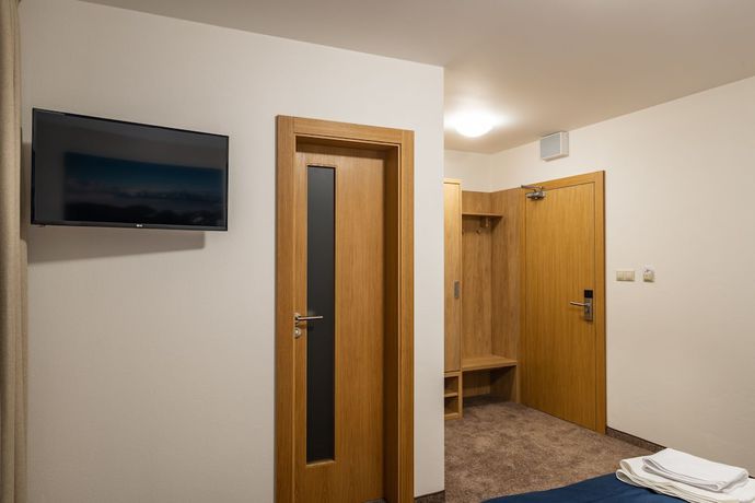 Imagen de la habitación del Hotel Jasn&aacute;. Foto 18