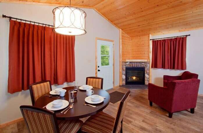 Imagen de la habitación del Hotel Jasper East Cabins, Pocahontas. Foto 18