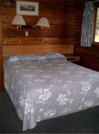 Imagen de la habitación del Hotel Jasper House Bungalows. Foto 12