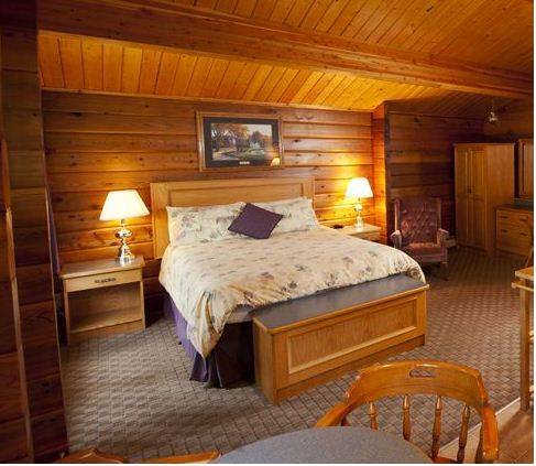 Imagen de la habitación del Hotel Jasper House Bungalows. Foto 13