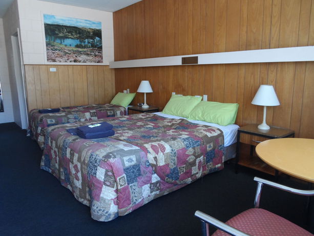 Imagen de la habitación del Hotel Jasper Motor Inn. Foto 12