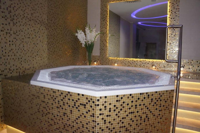 Imagen de la piscina del Hotel Jastarnia. Foto 17