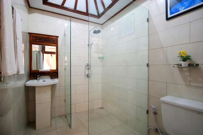 Imagen de la habitación del Hotel Jati Sanur. Foto 6