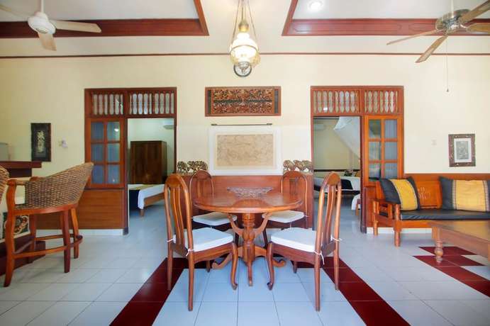 Imagen de la habitación del Hotel Jati Sanur. Foto 7