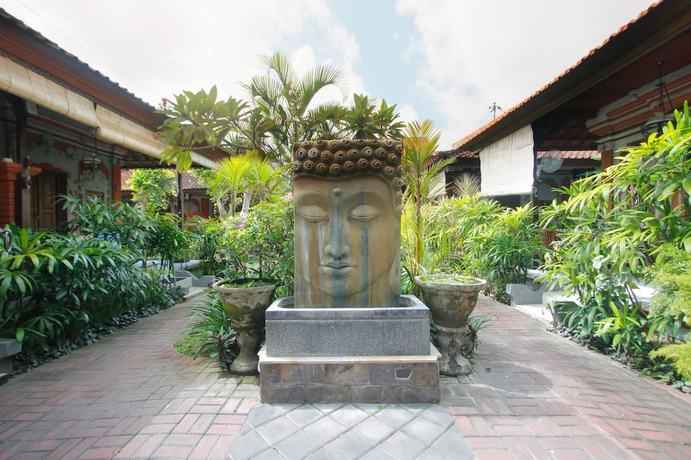 Imagen de los interiores del Hotel Jati Sanur. Foto 20
