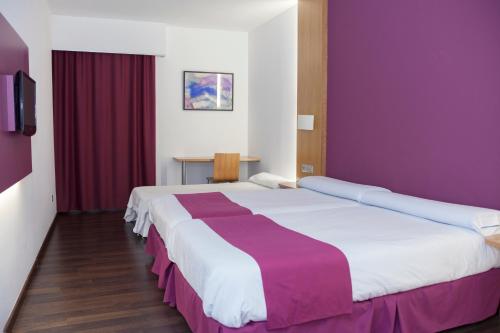 Imagen de la habitación del Hotel Jatorrena. Foto 3