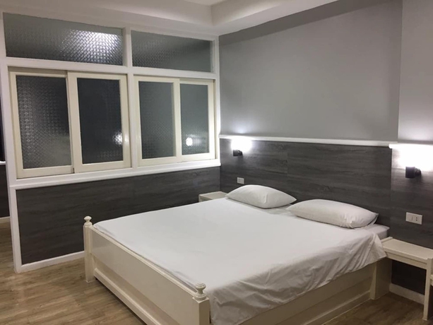 Imagen de la habitación del Hotel Jatuporn Mansion. Foto 10