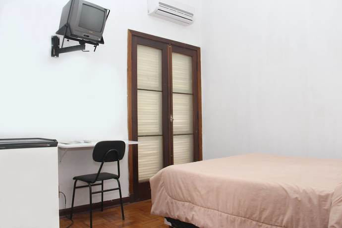 Imagen de la habitación del Hotel Jau. Foto 15