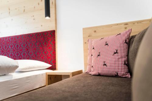 Imagen de la habitación del Hotel Jaufentalerhof. Foto 6