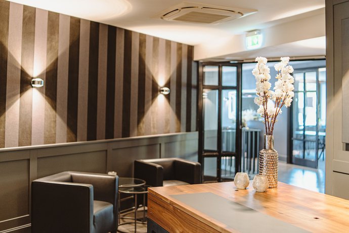 Imagen de los interiores del Hotel Jaumann's Hotel. Foto 16