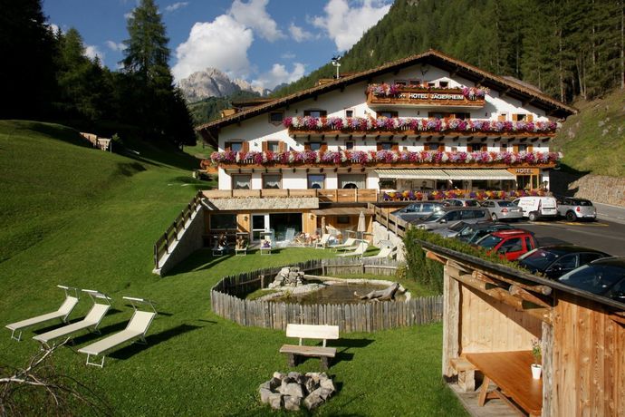 Imagen del bar/restaurante del Hotel J&auml;gerheim. Foto 4
