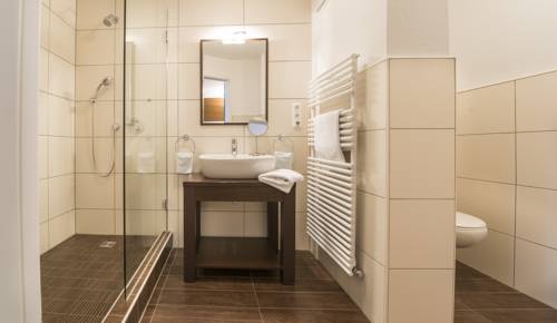 Imagen de la habitación del Hotel J&auml;gerhof Garni. Foto 7