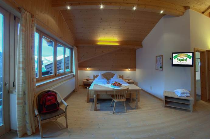 Imagen de la habitación del Hotel J&auml;gerhof Geniesser and Wanderhotel. Foto 18