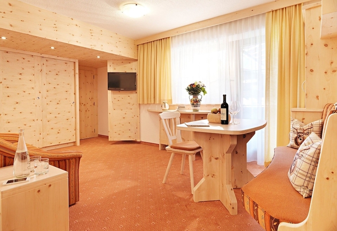 Imagen de la habitación del Hotel J&auml;gerhof, Klingenburg. Foto 5