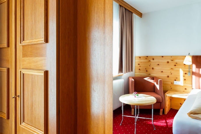 Imagen de la habitación del Hotel J&auml;gerhof, Klingenburg. Foto 8