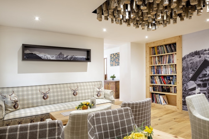 Imagen de los interiores del Hotel J&auml;gerhof, Klingenburg. Foto 17