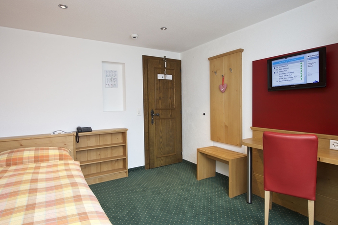 Imagen de la habitación del Hotel Jägerhof, Zermatt . Foto 6