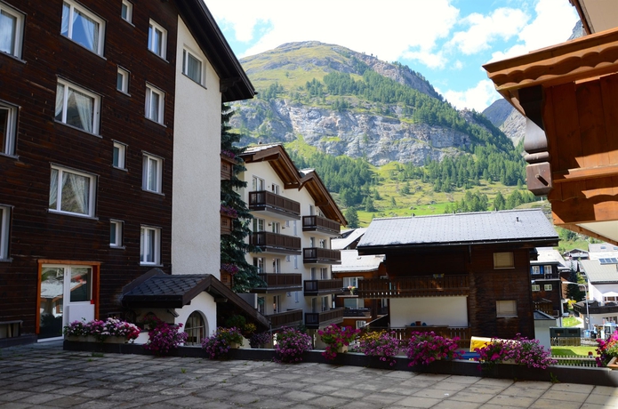 Imagen general del Hotel Jägerhof, Zermatt . Foto 1