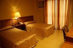Imagen de la habitación del Hotel Java, Laoag. Foto 11