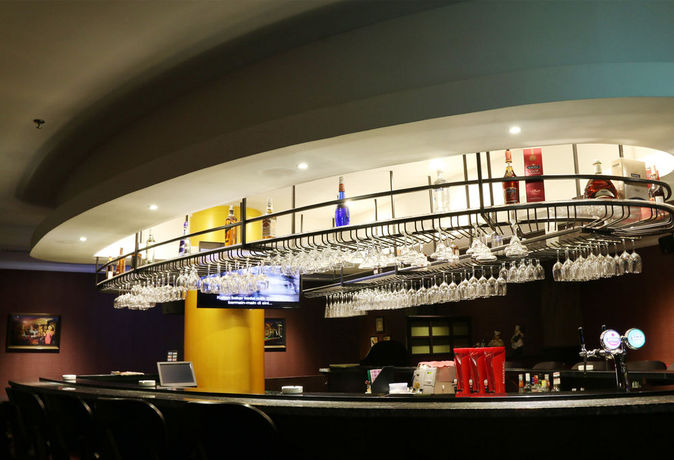 Imagen del bar/restaurante del Hotel Java Palace. Foto 6