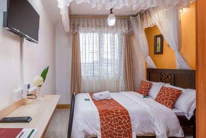 Imagen de la habitación del Hotel Javilla Eagles Safari Guest House. Foto 20