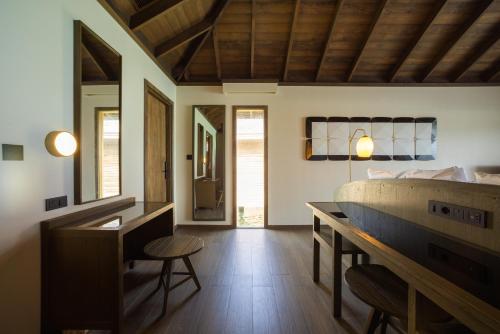 Imagen general del Hotel Jawakara Islands Maldives. Foto 5