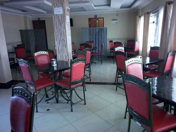 Imagen del bar/restaurante del Hotel Jax Safari. Foto 6