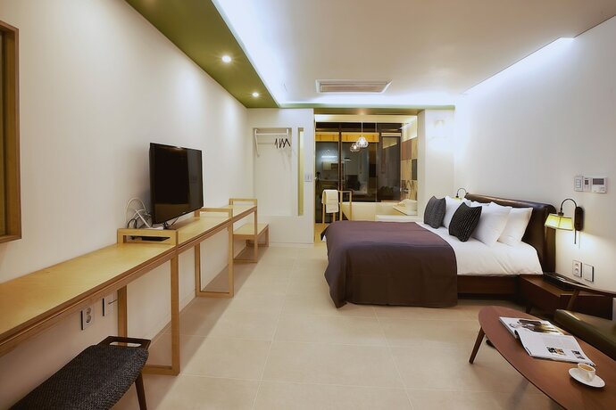 Imagen general del Hotel Jay N Chloe. Foto 5