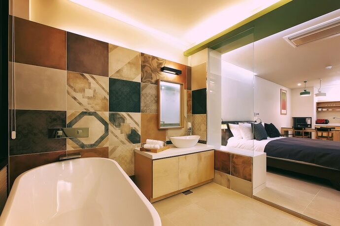 Imagen general del Hotel Jay N Chloe. Foto 14